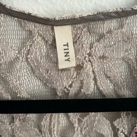 Tiny Lace Overlay/Wrap Silk Blouse - Picture 6 of 8